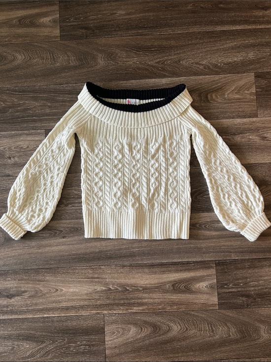 L'ATISTE Sweaters - L'ATISTE Cream Off-the-Shoulder Cable Knit Sweater with Black Trim